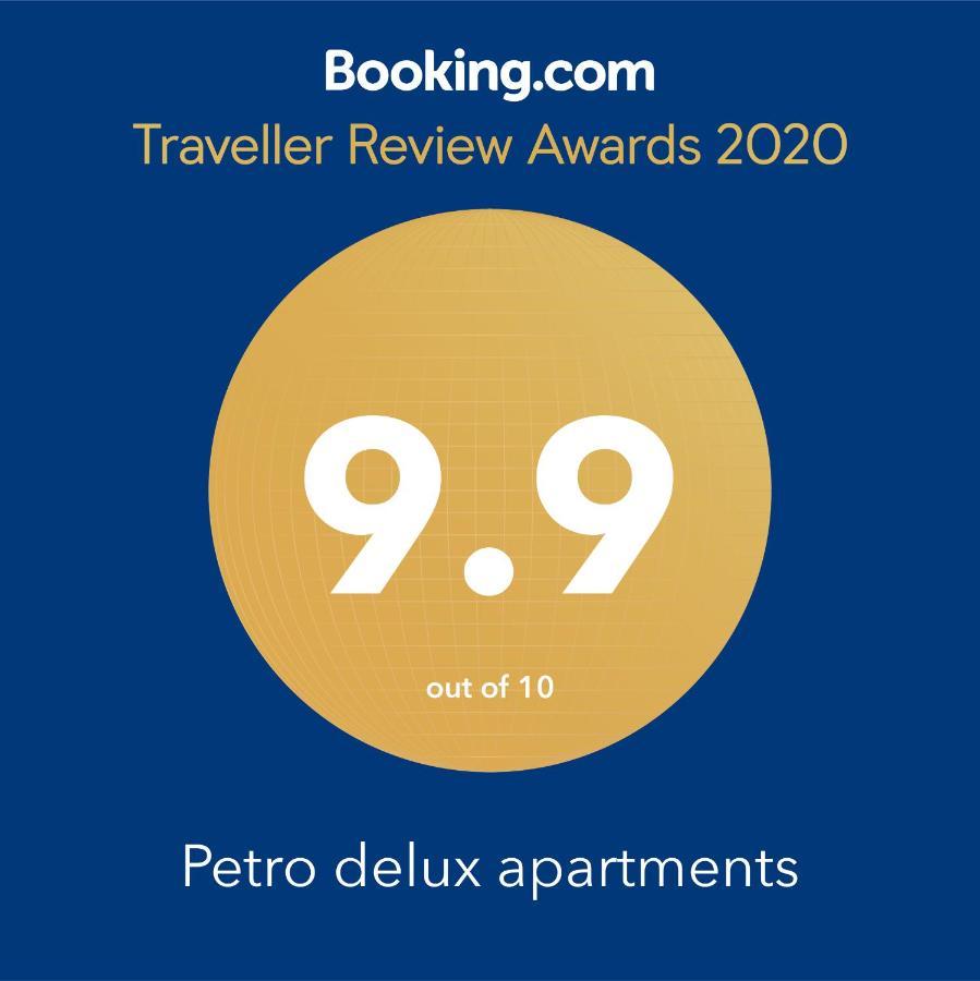 Petro Delux Apartments Kaunas Luaran gambar